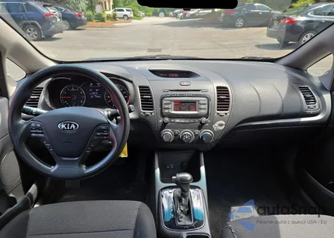 2018 Kia Forte Lx z USA, uszkodzony, nr VIN 3KPFK4A73JE198606